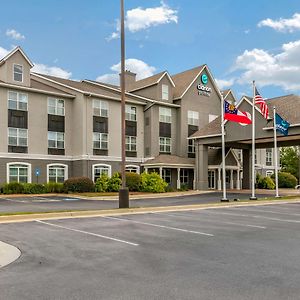 Clarion Pointe Columbus-Bradley Park Otel Exterior photo