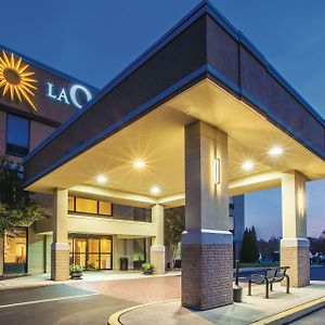 La Quinta By Wyndham Mechanicsburg - Harrisburg Otel Exterior photo