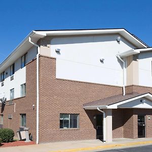 Super 8 By Wyndham Richmond Midlothian Turnpike Otel Exterior photo