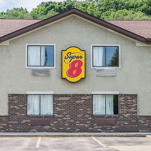 Super 8 By Wyndham Delmont Otel Exterior photo