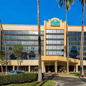 La Quinta By Wyndham Buena Park Otel La Palma Exterior photo