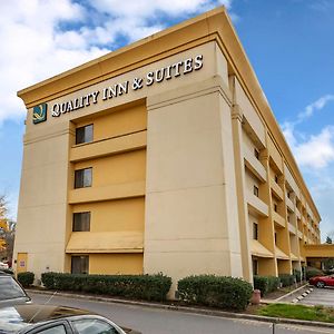 Quality Inn & Suites Raleigh Durham Airport Morrisville Exterior photo