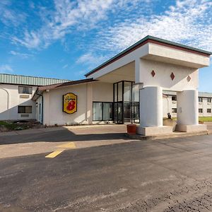 Super 8 Cleveland Otel North Ridgeville Exterior photo