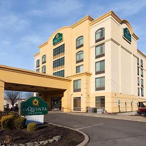 La Quinta By Wyndham Garden City Otel Exterior photo