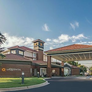 La Quinta By Wyndham Alexandria Airport Otel Exterior photo