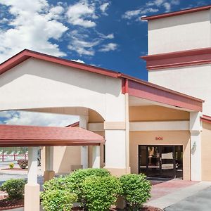 Ramada By Wyndham Columbia Otel Exterior photo