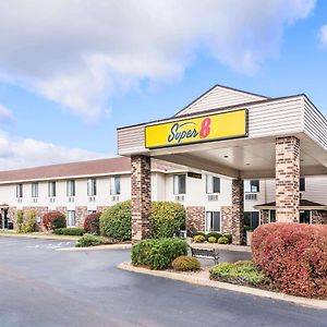 Super 8 By Wyndham Wausau Otel Exterior photo