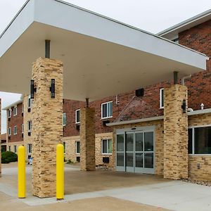 Clarion Pointe Bettendorf - Quad Cities Otel Exterior photo