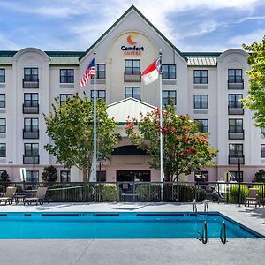 Comfort Suites Hanes Mall Winston-Salem Exterior photo