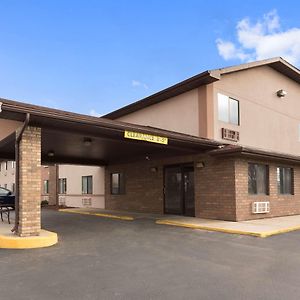 Super 8 By Wyndham Rantoul Otel Exterior photo