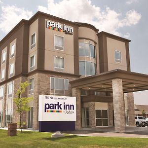 Park Inn By Radisson Brampton, On Exterior photo
