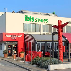 Ibis Styles Crolles Grenoble A41 Otel Exterior photo