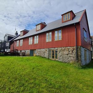 Downtown - Jorgen Frantz - Marina Villa Tórshavn Exterior photo