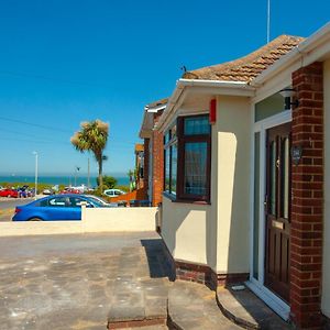 Botany Bay Holiday House - Family Friendly, 50M From The Beach Villa Kingsgate Exterior photo