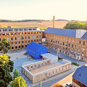 Kulturfabrik Schoenbach Daire Schonbach  Exterior photo