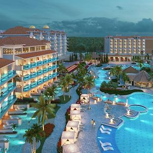 Sandals Dunns River All Inclusive Couples Only Otel Ocho Rios Exterior photo