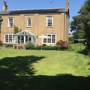 The Oaks Bed & Breakfast Swaffham Exterior photo