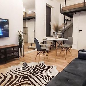 Bezagenta Mozart2 Loft Studio Easy Access To City Daire Varşova Exterior photo