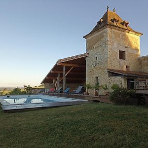 Pigeonnier De Sabaillan Bed & Breakfast Castelnau-dʼArbieu Exterior photo