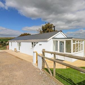 Cliff Barn Villa Bridport Exterior photo