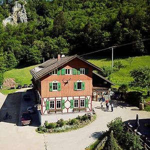 Gasthaus Jaegerhaus Otel Fridingen an der Donau Exterior photo