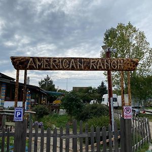 Ranch American Otel Targoviste Exterior photo