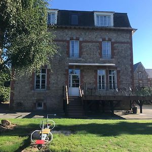 Auberge Ti'Gousket Otel Guingamp Exterior photo