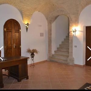 Beb Palazzo Del Conte Bed & Breakfast Castelluccio Valmaggiore Exterior photo