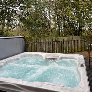 Beautiful 2 Bed Apt With Hot Tub In Blaydon Burn Daire Exterior photo