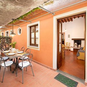 Casetta Di Butia, Gelsomino Apartment Borgo a Mozzano Exterior photo