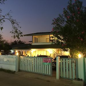 Baan Songsri Otel Amphawa Exterior photo