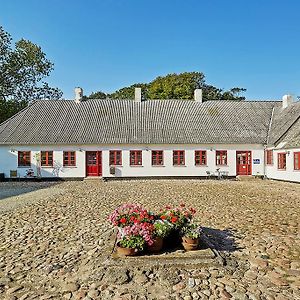 Bed And Breakfast Alokke Nyborg Exterior photo