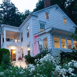 The Harbor Rose Bed & Breakfast Otel Cold Spring Harbor Exterior photo