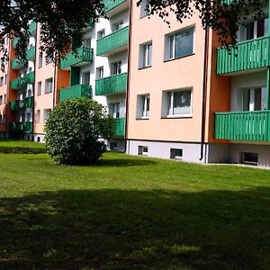 Cozy Apartment Near Lounakeskus With Home Cinema Tartu Exterior photo