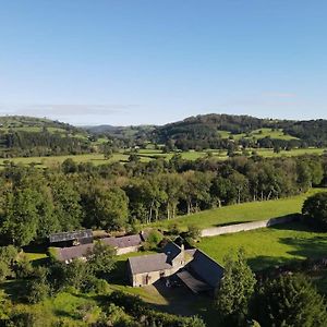 Tranquil Getaway On Edge Of The Brecon Beacons Daire Llandovery Exterior photo