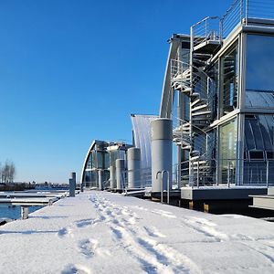 Schwimmendes Ferienhaus Sky Villa Elsterheide Exterior photo