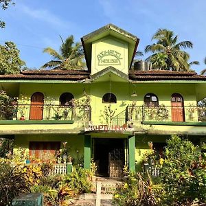 Ashpil House Guest House Margao South Goa Navelim Exterior photo