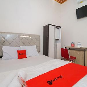 Reddoorz @ Jalan Sultan Agung Lampung Otel Bandar Lampung Exterior photo