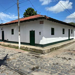 Villa Isabel Guaduas Exterior photo