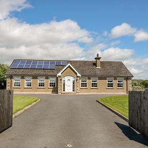 Willow Tree Farm House Villa Newry Exterior photo