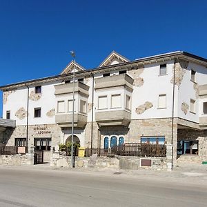 Domus Romulea Otel Bisaccia Exterior photo