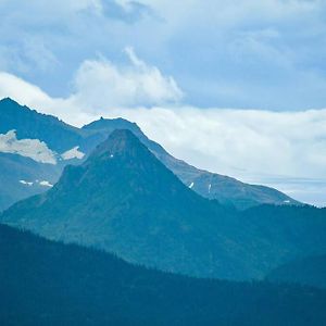 Rockfish Retreat At Kachemak Bay Kabins Homer Exterior photo