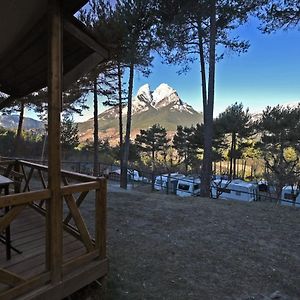 Bungalows Del Camping Pedraforca Saldés Exterior photo