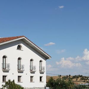 Hostal Landhaus Otel El Molar Exterior photo