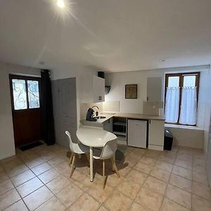 Studio Cosy La Theols A Issoudun Daire Exterior photo