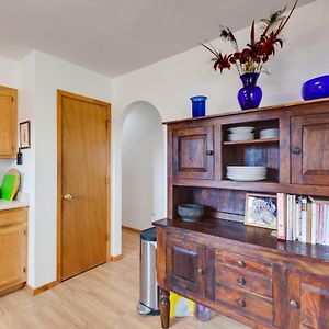 Ideally Located Taos Vacation Rental With Gas Grill Ranchos de Taos Exterior photo