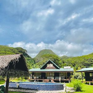 Te Fare Manulani Otel Uturoa Exterior photo