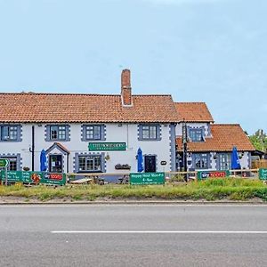 Oyo The Billingford Horseshoes Otel Scole Exterior photo