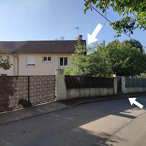 Studio Dans Maison Avec Jardin Et Balcon, Au Calme Daire Sérézin-du-Rhône Exterior photo