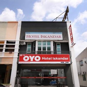 Hotel Iskandar Seri Iskandar Exterior photo